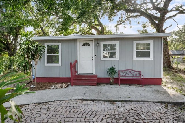 2005 Gillespie Avenue, SARASOTA