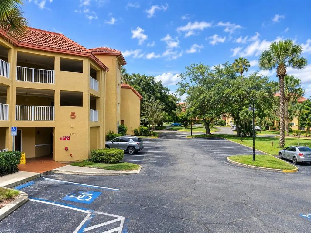 6402 Parc Corniche Drive 5204, ORLANDO