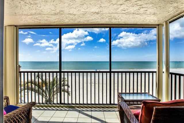 18304 Gulf Boulevard 219, REDINGTON SHORES