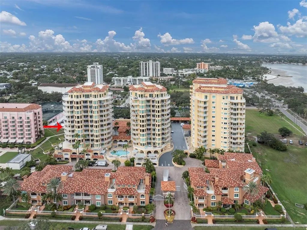 555 5th Avenue Ne 711, ST PETERSBURG