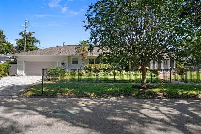 105 17th Avenue Ne, ST PETERSBURG