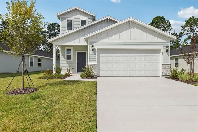 38 Derbyshire Drive, PALM COAST