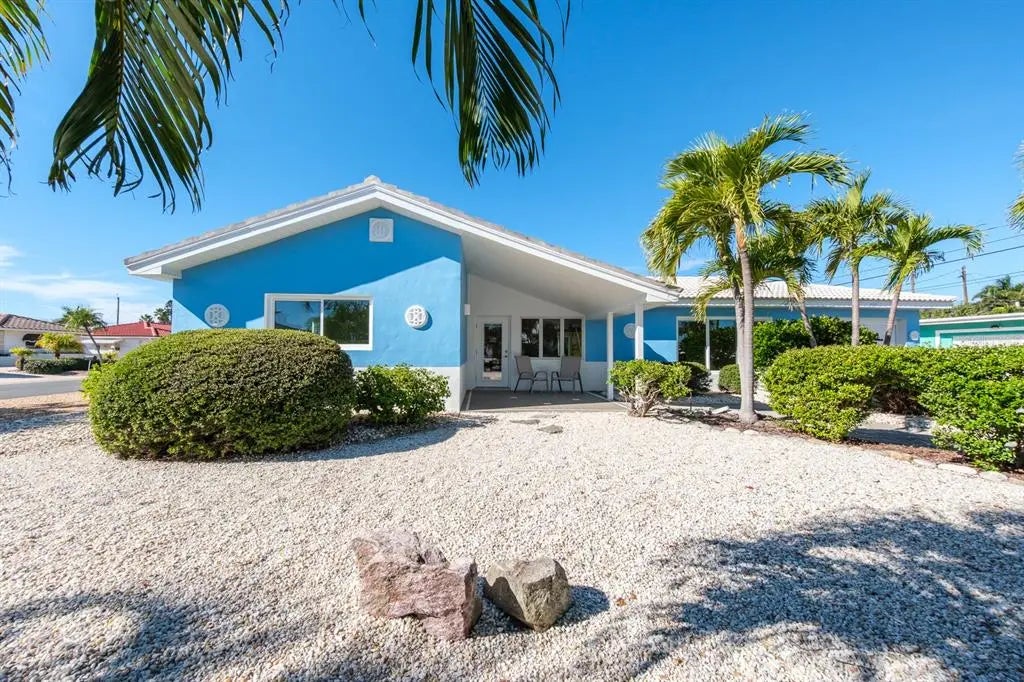 4550 Plaza Way, ST PETE BEACH