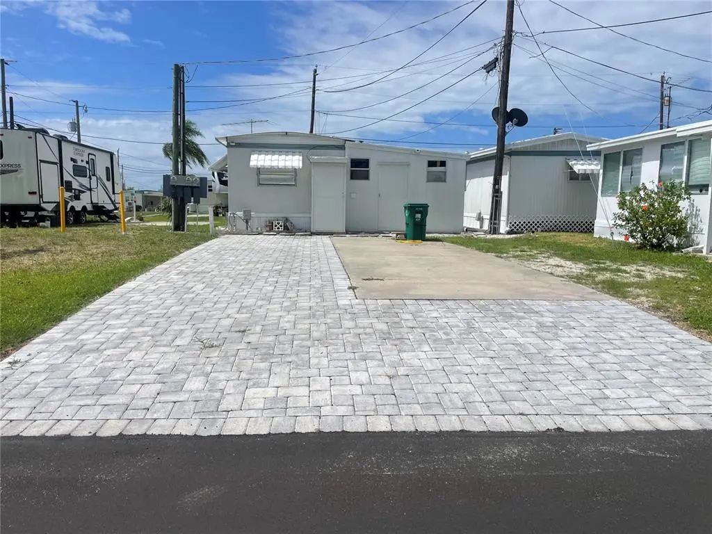 47 Illinois Street, PALMETTO