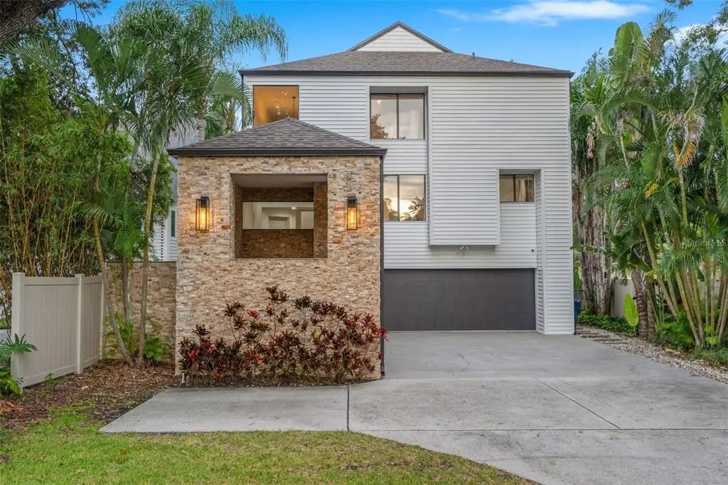 4035 N River View Avenue, TAMPA