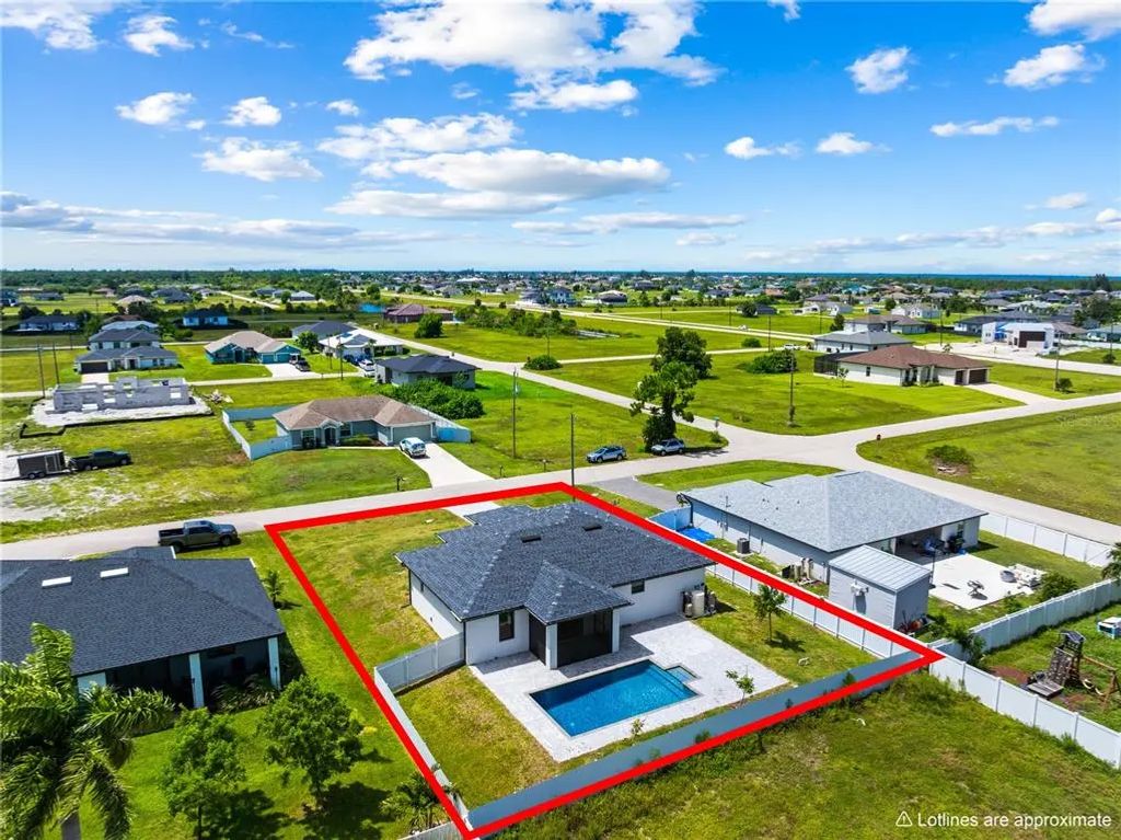 3921 Nw 40th Lane, CAPE CORAL