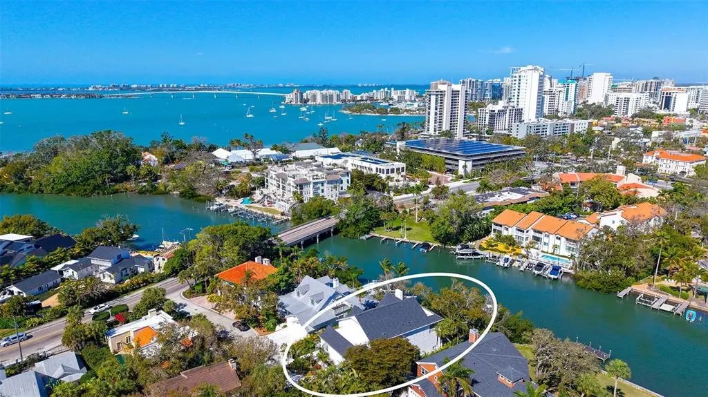 1621 Bay Point Court