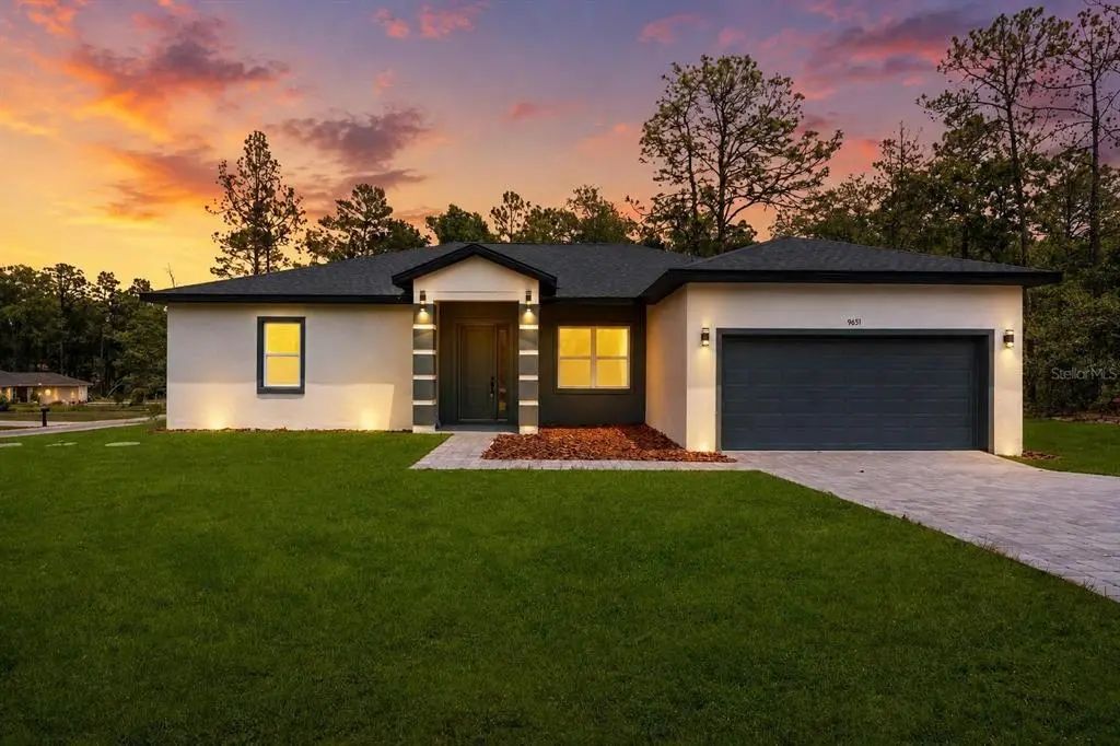 9651 N Pineview Way, DUNNELLON