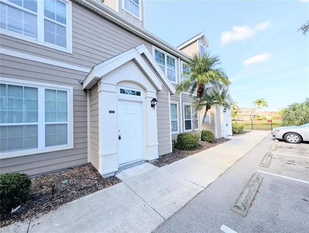 5531 Rosehill Road 203, SARASOTA