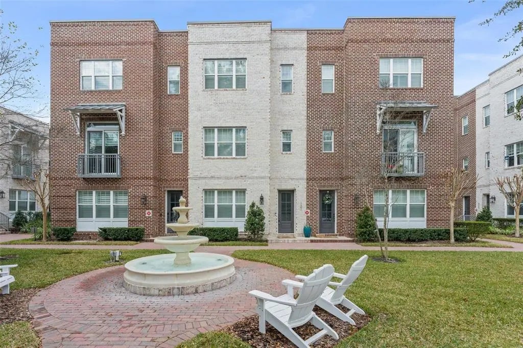 131 Oak Laurel Drive, WINTER GARDEN