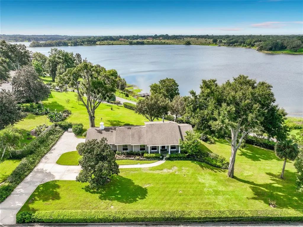1800 Country Club Drive, EUSTIS