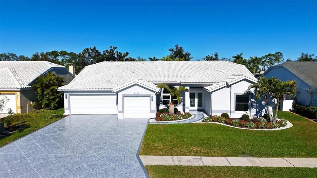 6948 Stetson Street Circle, SARASOTA