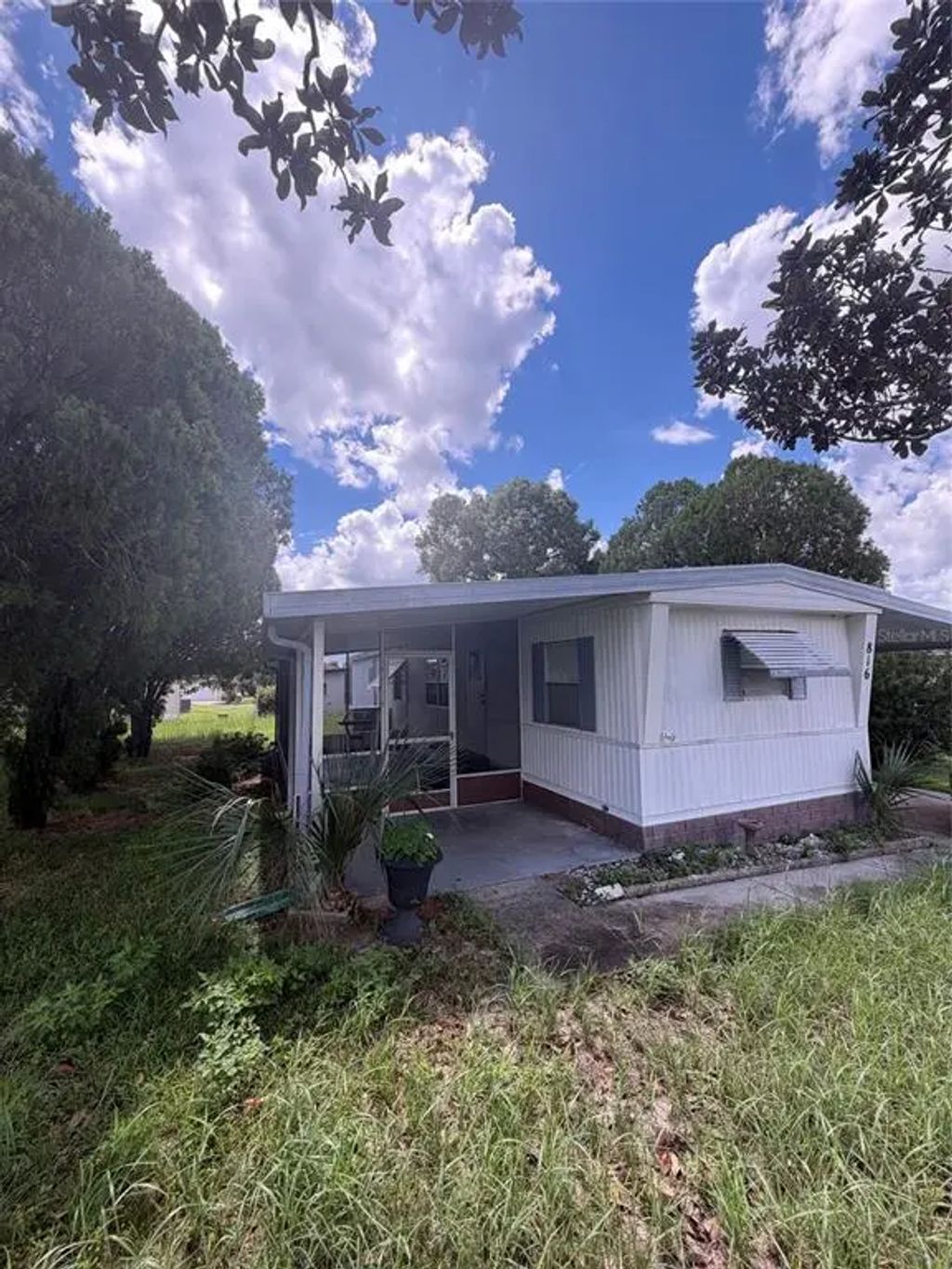 816 Beechwood Avenue, LADY LAKE
