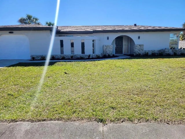 1247 Price Circle Nw, PORT CHARLOTTE