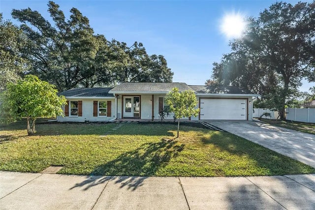 1109 Bryan Road, BRANDON