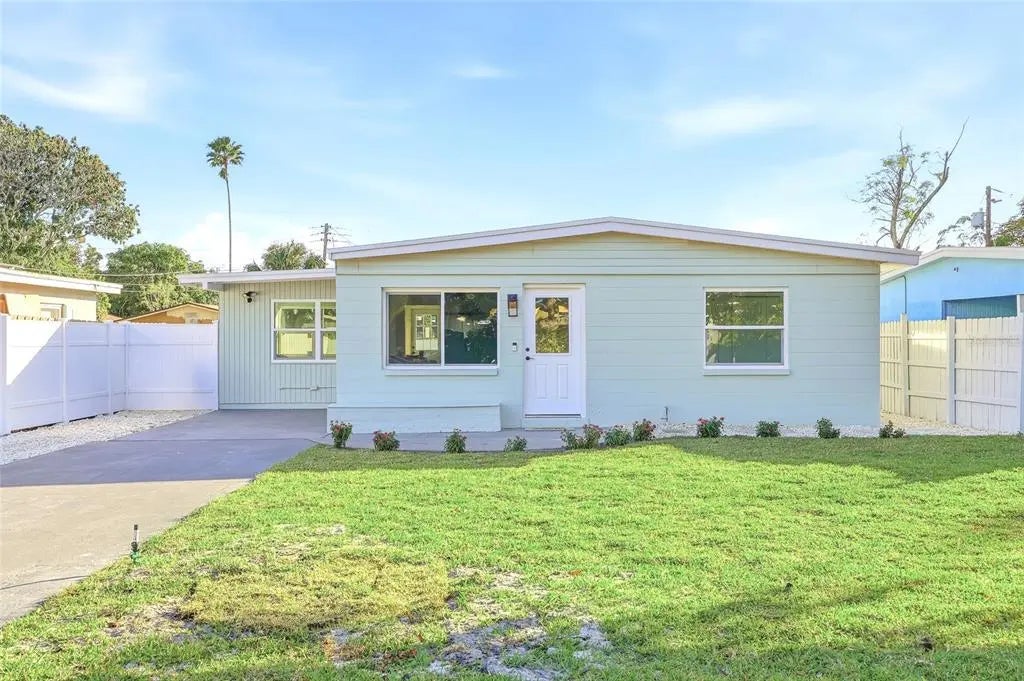 620 53rd Avenue S, ST PETERSBURG