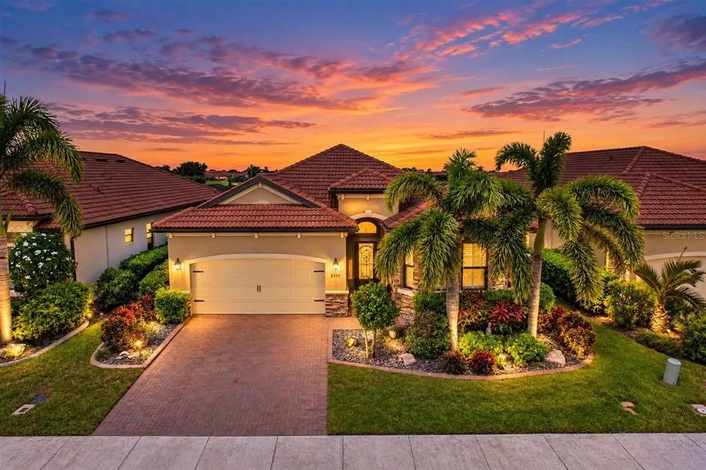 23515 Waverly Circle, VENICE
