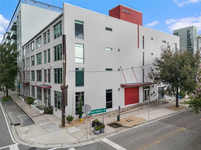 101 N 12th Street 206, TAMPA