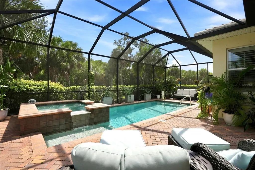 5057 Lake Overlook Avenue, BRADENTON