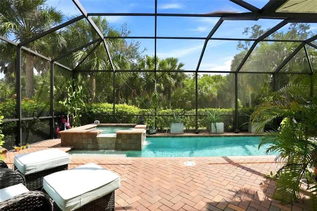 5057 Lake Overlook Avenue, BRADENTON