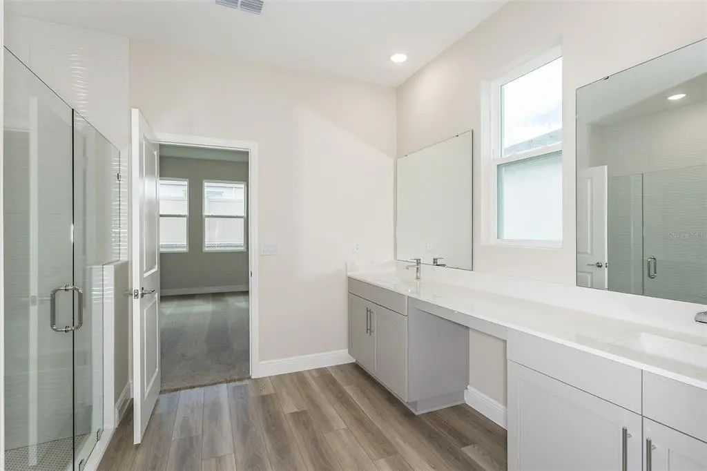 6 of 32 - 33437 Twilight Sea Place, DADE CITY, FL
