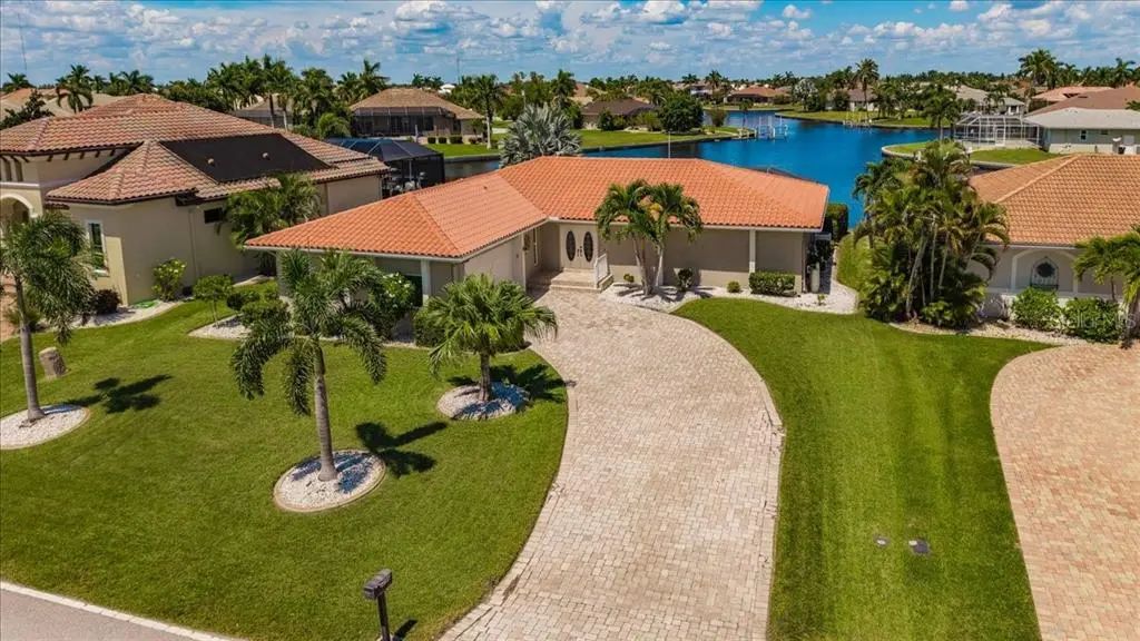 596 Macedonia Drive, PUNTA GORDA