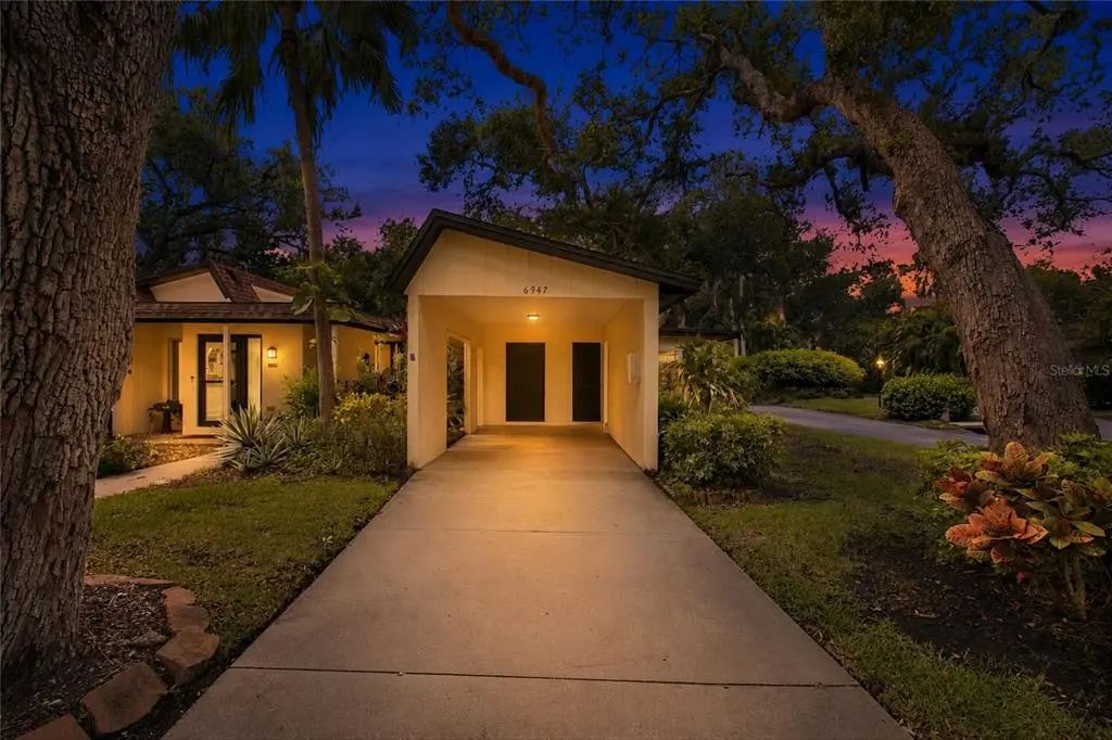 6947 Woodwind Drive 77, SARASOTA
