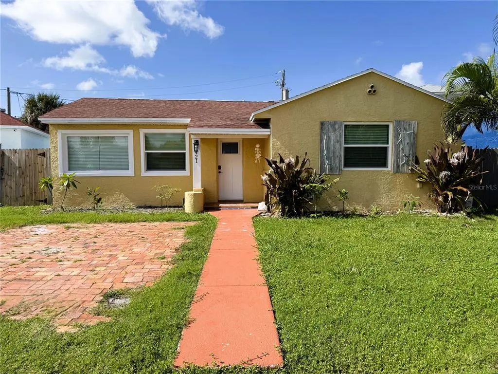 421 Virginia Avenue, MADEIRA BEACH