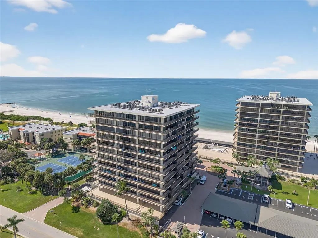 7600 Bayshore Drive 902, TREASURE ISLAND