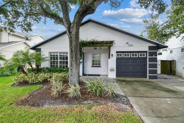 3122 W Hartnett Avenue, TAMPA