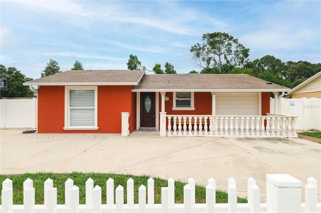 8375 Galewood Circle, TAMPA