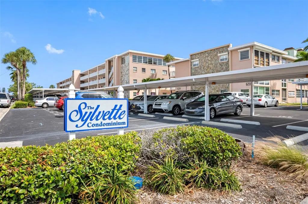6363 Gulf Winds Drive 437, ST. PETE BEACH