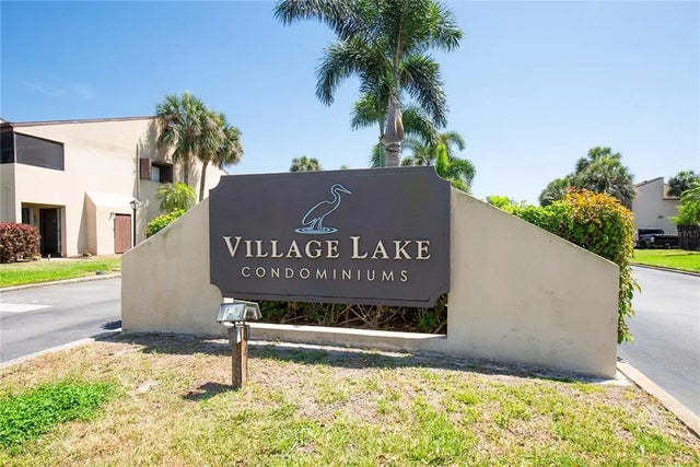 782 Village Lake Terrace N 102, ST PETERSBURG