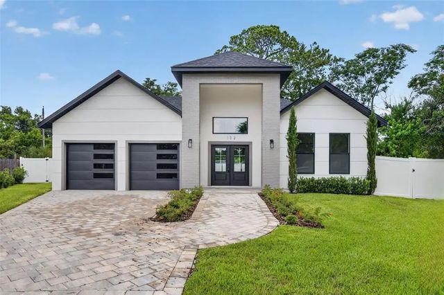 102 Bell Place, WINTER PARK