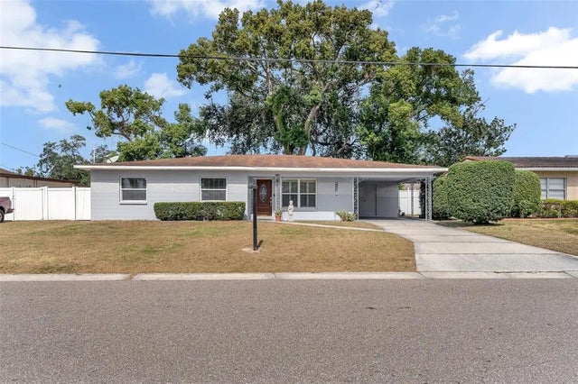 3125 W Henry Avenue, TAMPA