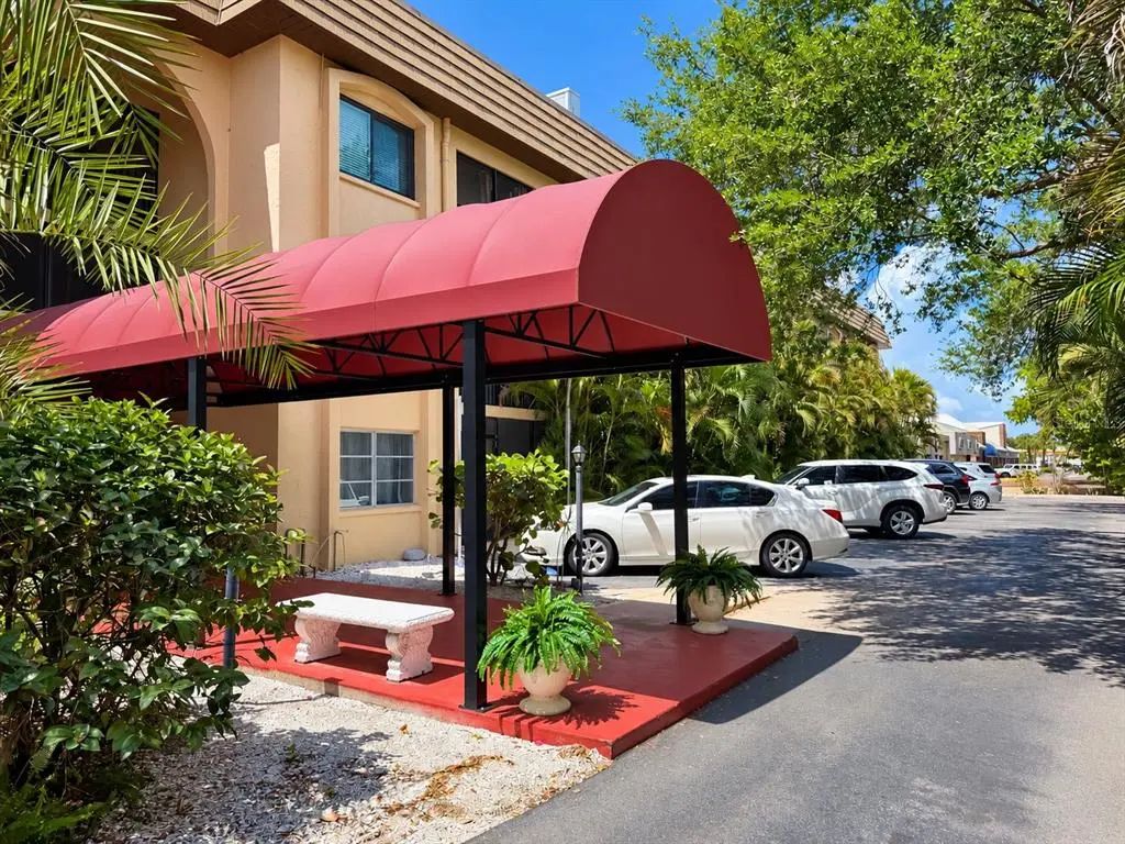 3700 S Osprey Avenue 205, SARASOTA