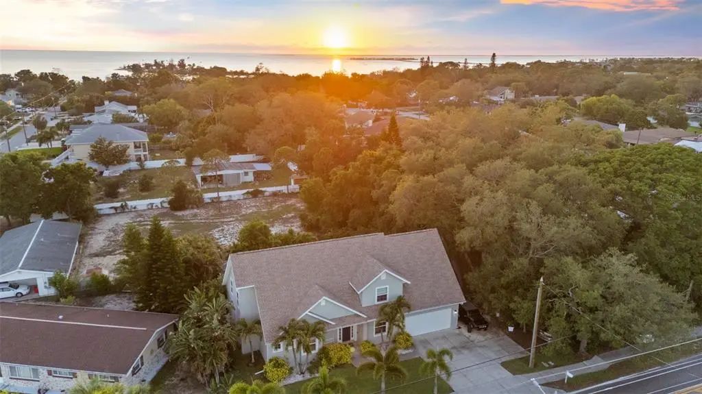 112 South Florida Avenue, TARPON SPRINGS