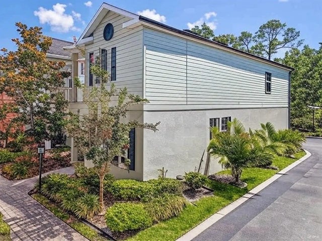 311 Vista Cruiser Lane, OLDSMAR