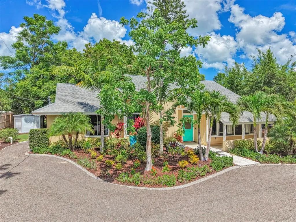 2137 Worrington Street, SARASOTA