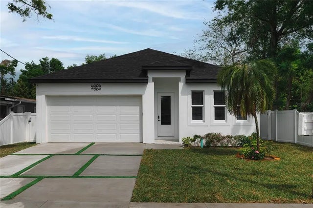 3422 E Powhatan Avenue, TAMPA