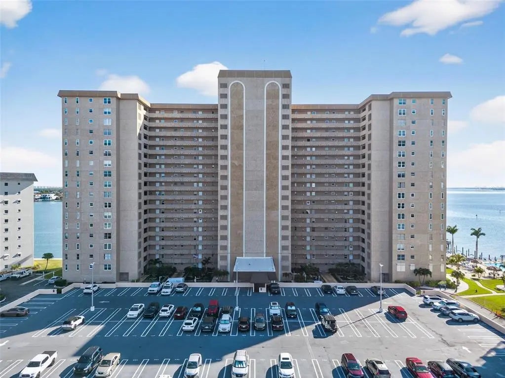 5200 Brittany Drive S 710, ST PETERSBURG