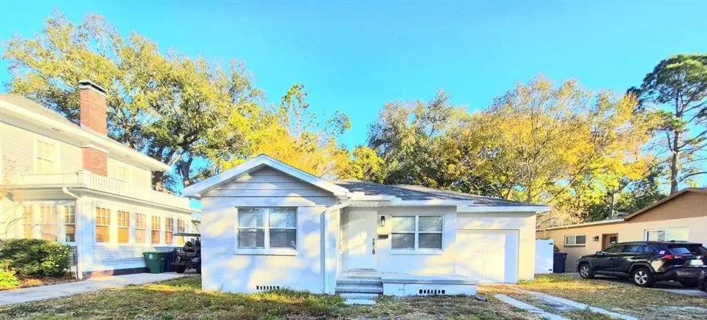 2617 W Watrous Avenue, TAMPA