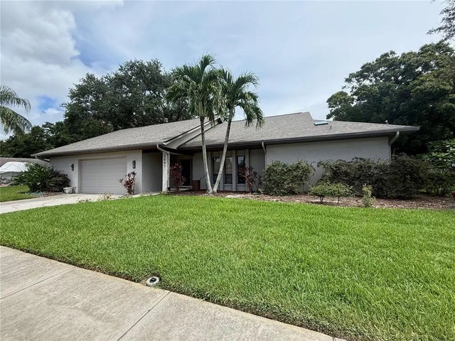 2041 Ashbury Drive, CLEARWATER