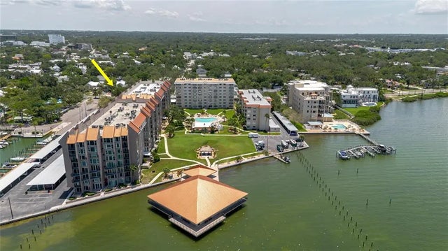 632 Edgewater Drive 238, DUNEDIN