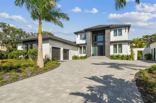 3321 Meander Lane, SAFETY HARBOR