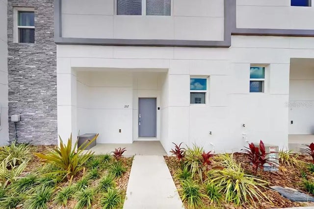257 Famagusta Drive, DAVENPORT