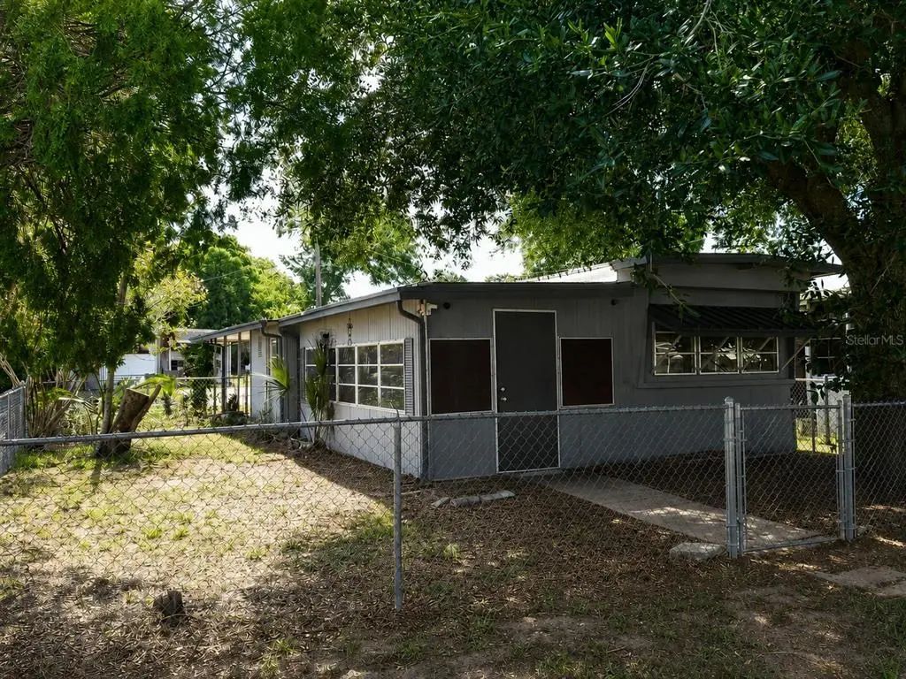 6250 Connecticut Street, ZEPHYRHILLS