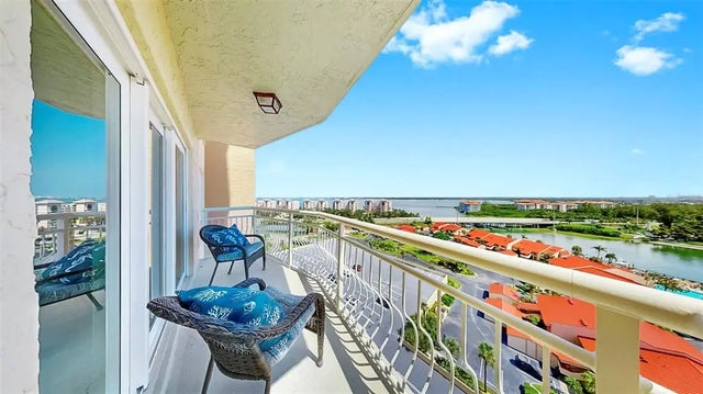 4900 Brittany Drive S 1405, ST PETERSBURG