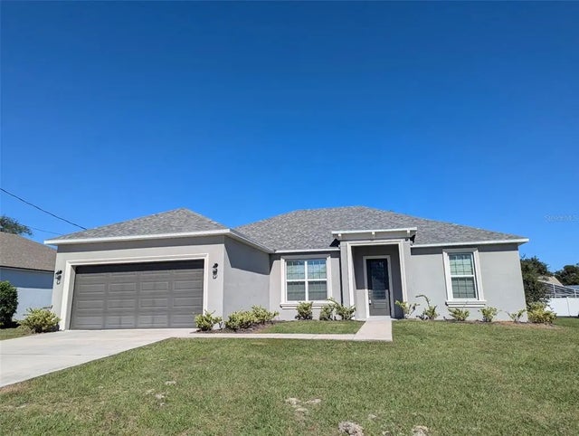 32 Fernon Lane, PALM COAST