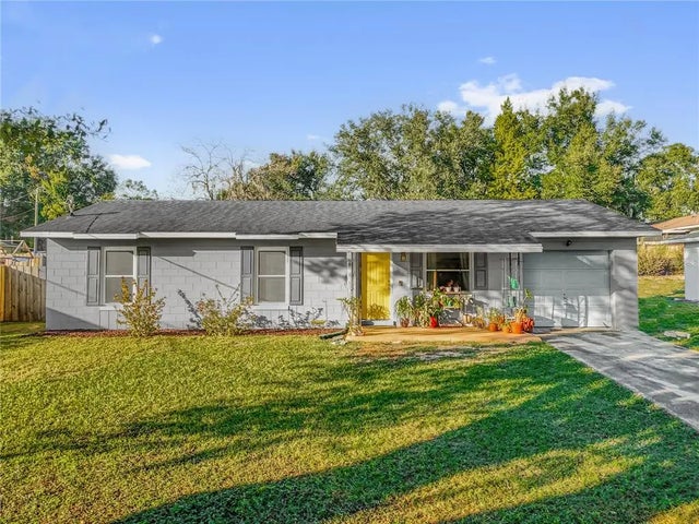2369 Ellen Lane, APOPKA